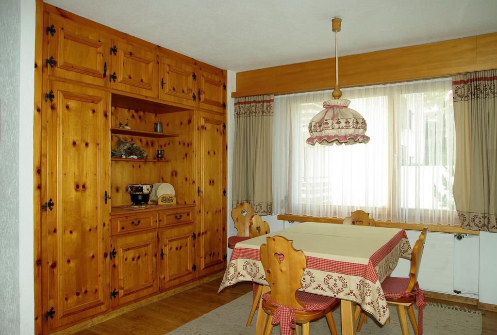 Ferienwohnung In Давос Екстериор снимка